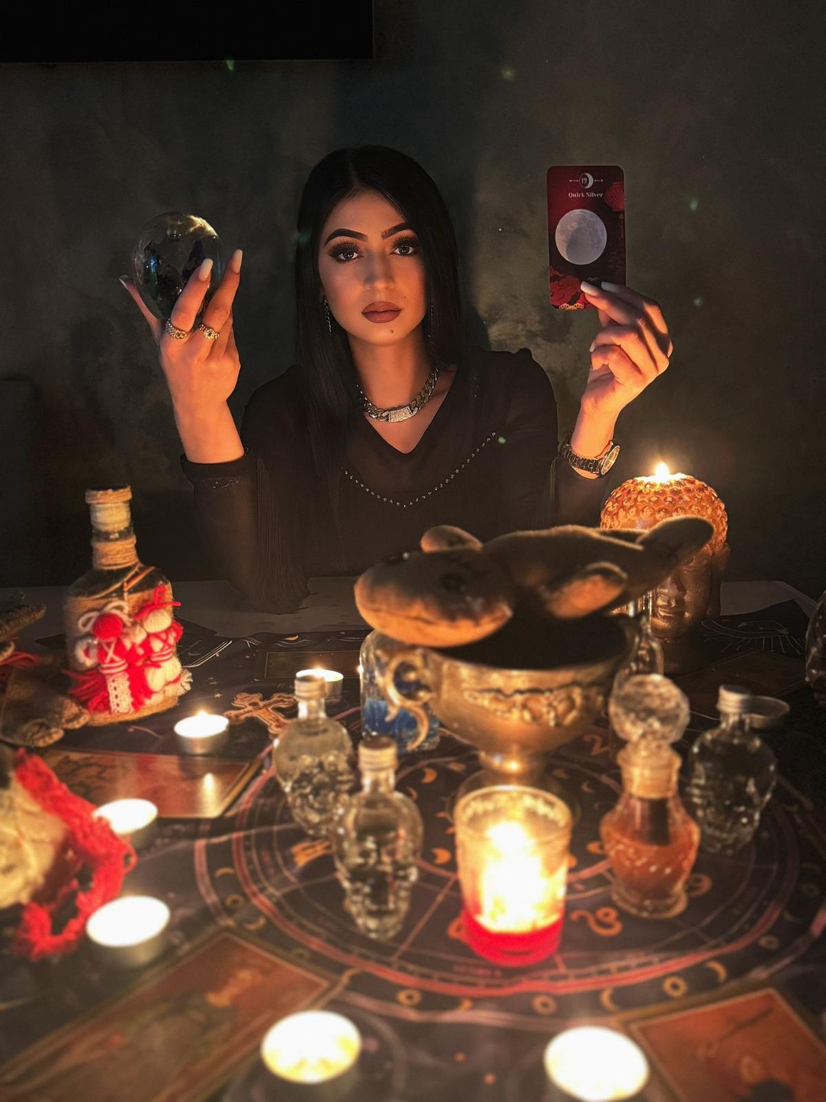 Etalare de cărți de tarot
